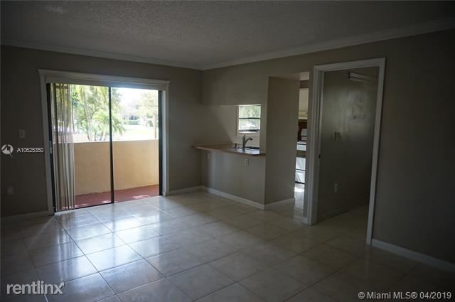 Foto del edificio - 3 br, 2 bath Condo - Kendall Lakes East Patio