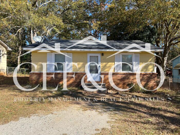 Foto principal - 751 Baltimore St