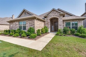 Building Photo - 4401 Dandelion Ln