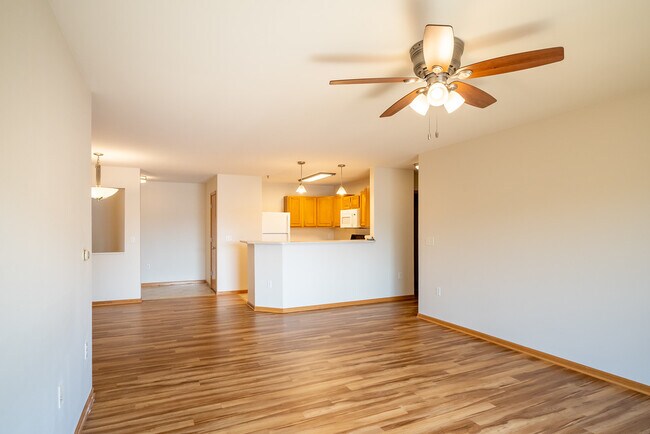 Foto del edificio - Washington Court Apartments