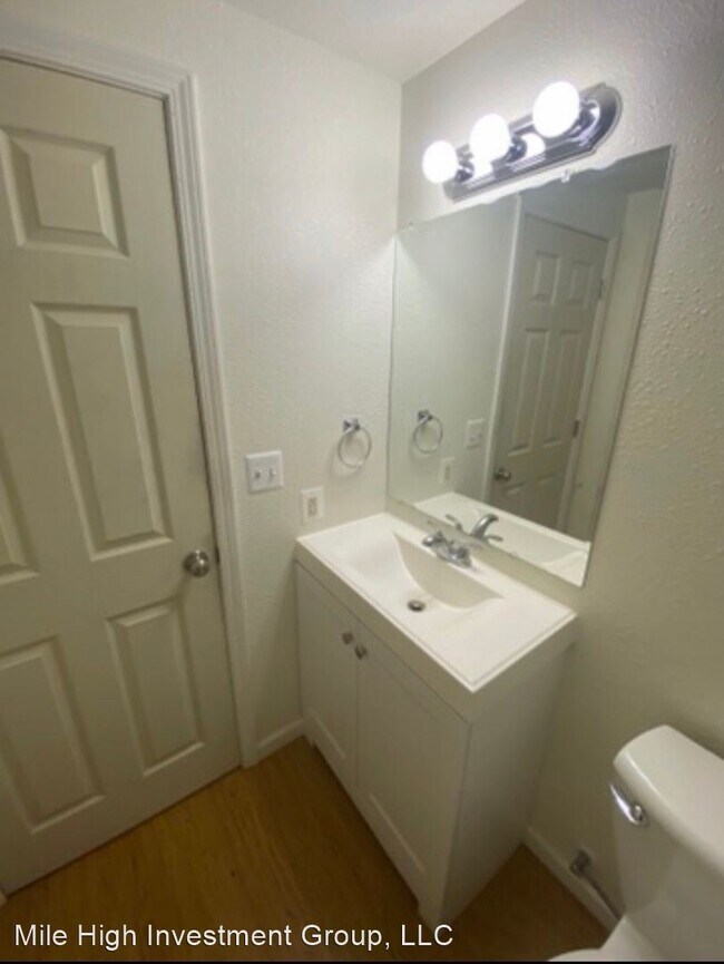Foto del edificio - 724 N Maple St