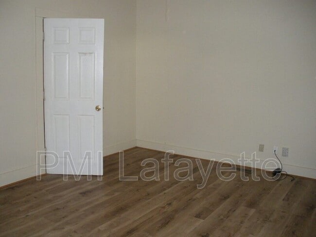 Building Photo - 508 New York St