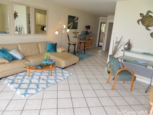 Foto del edificio - 87-561-561 Farrington Hwy