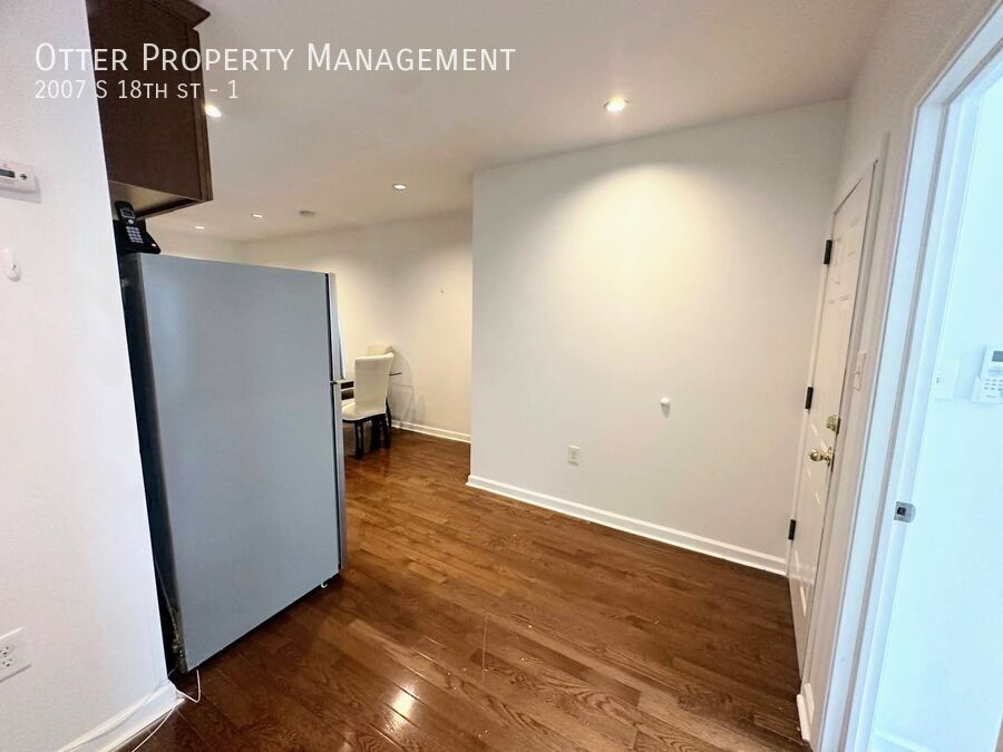 Foto principal - Stunning 2BR/1BA Apt in the Heart of South...