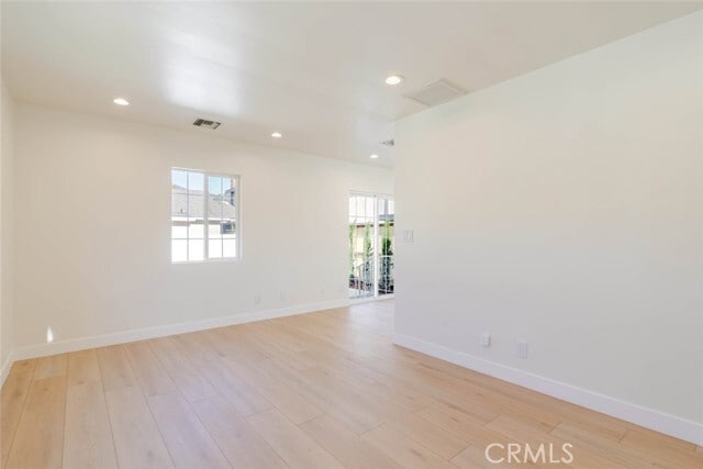 Foto del edificio - 320 E Dryden St