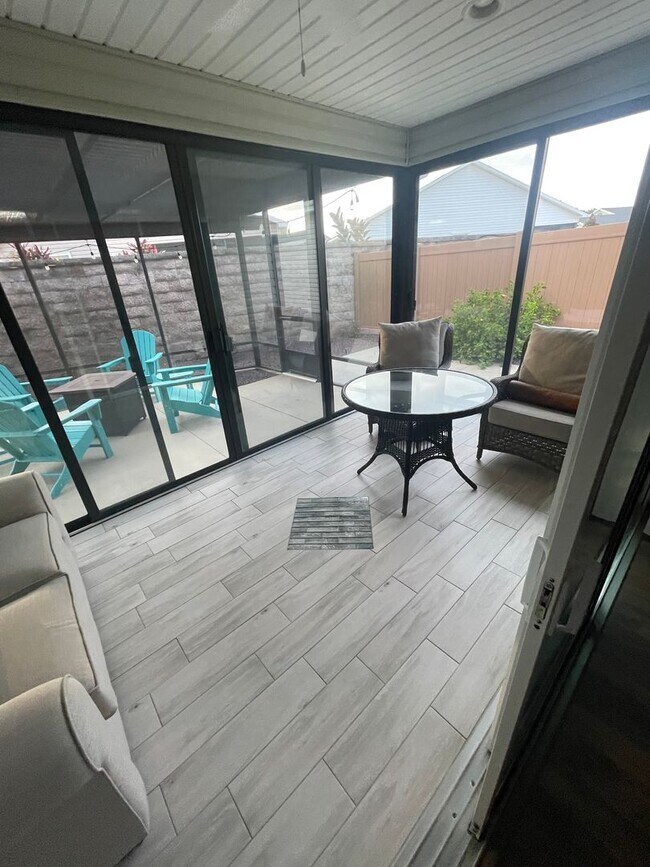 Building Photo - M5828 Tupelo Ter (VO/M15)