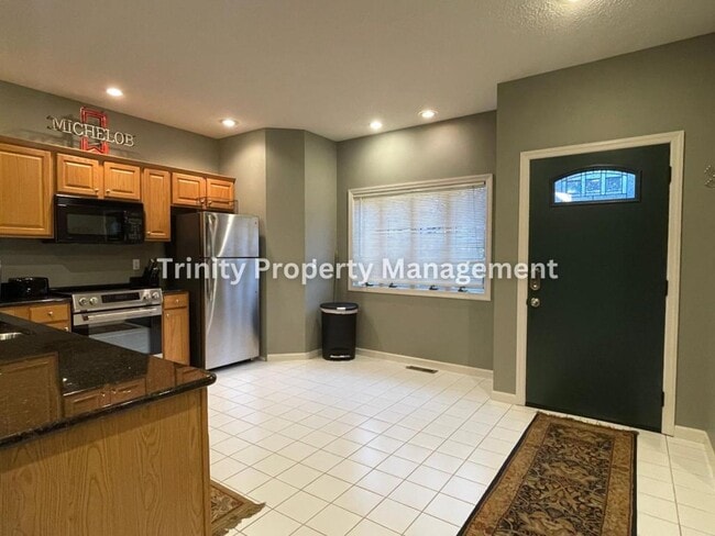 Foto del edificio - 206 Aaron Smith Dr