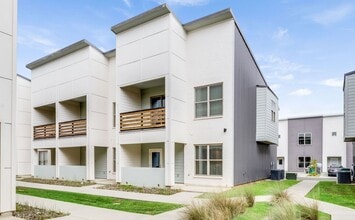 Building Photo - 118 Gadwall Dr