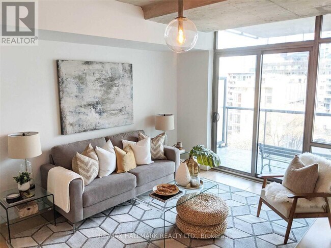 Photo du bâtiment - 55 Stewart St