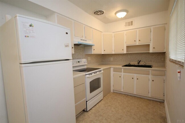 Foto del edificio - 4409 Florelle Way