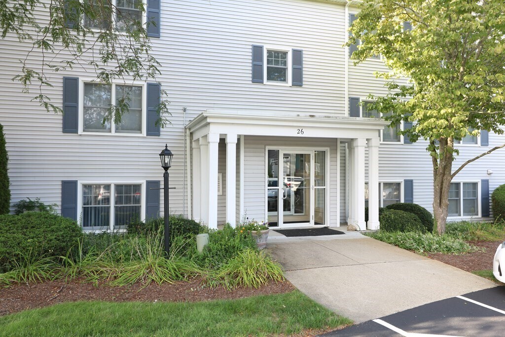 26 b Pl Unit 2C, Mansfield, MA 02048 Condo for Rent in Mansfield