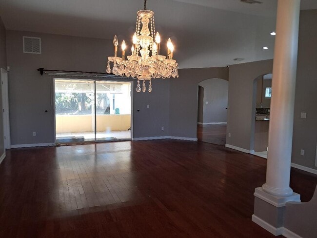 Foto del edificio - 242 SW Amesbury Ave