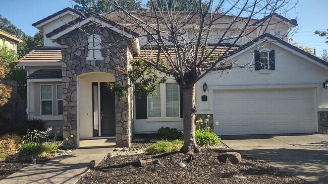 Foto del edificio - 6121 Lockridge Dr