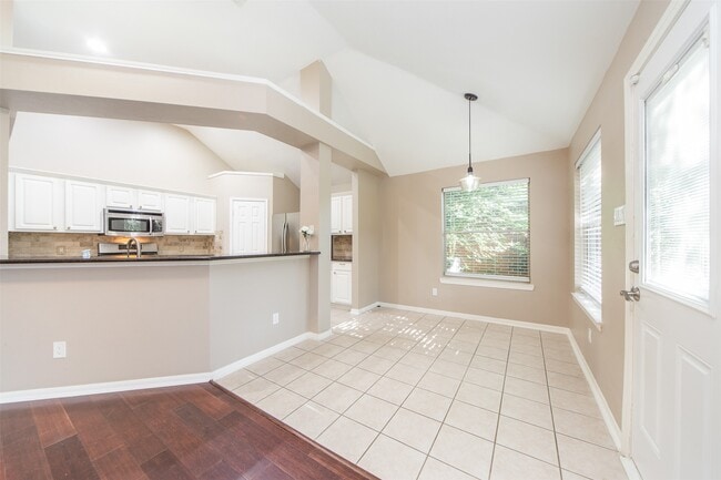 Foto del edificio - 3114 Glenwood Dr