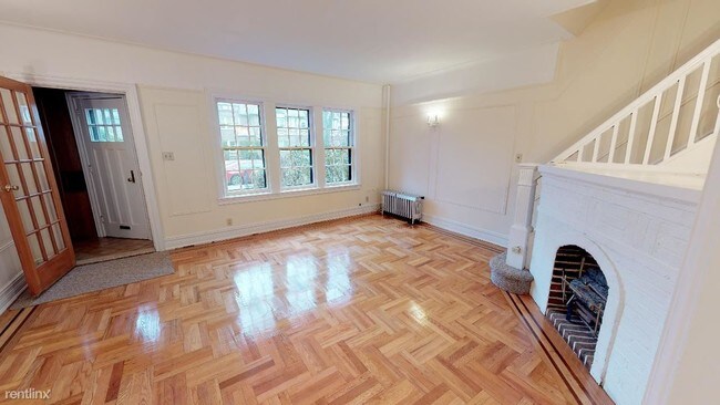 Building Photo - 3 br, 2 bath House - 9517 68th Ave