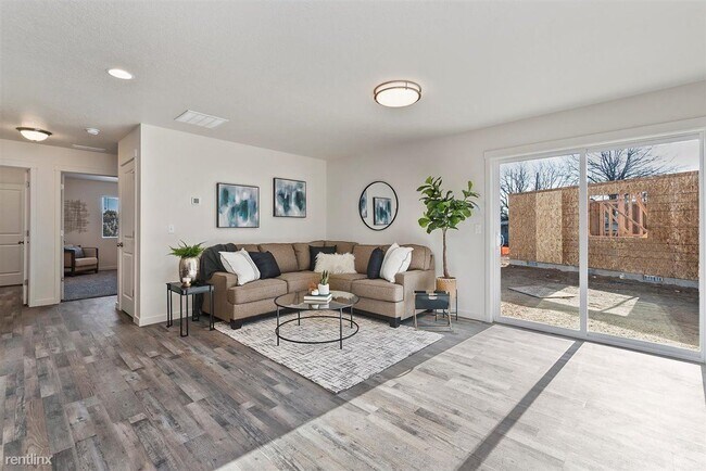 Building Photo - 3 br, 2 bath Duplex - 40 S Drifter Loop