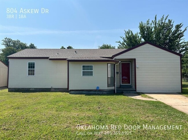 Building Photo - 804 Askew Dr