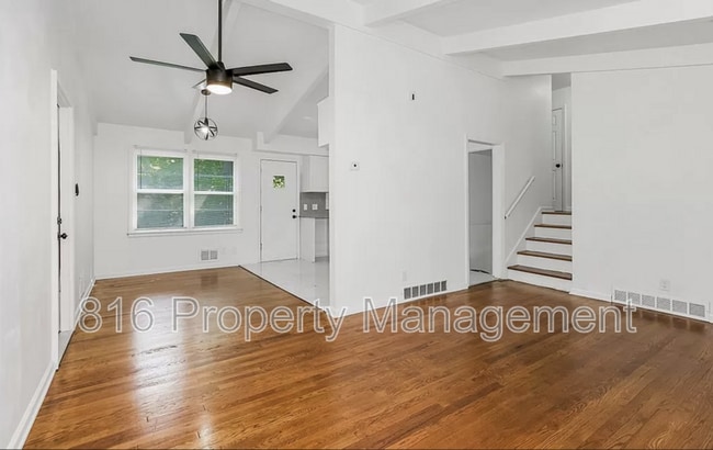 Building Photo - 1609 NE 60th Terrace