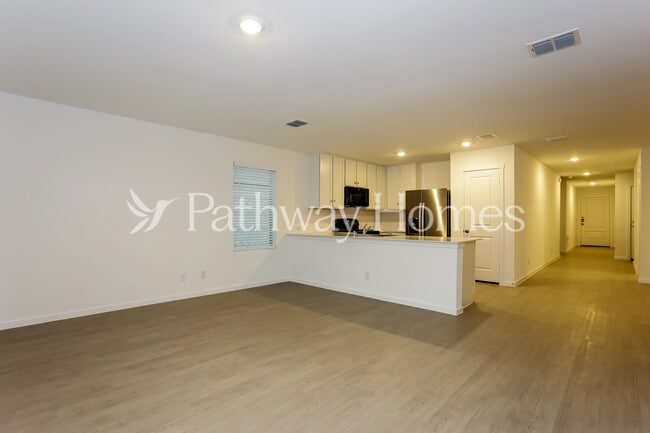 Building Photo - 1533 Lanner Mdws Ln