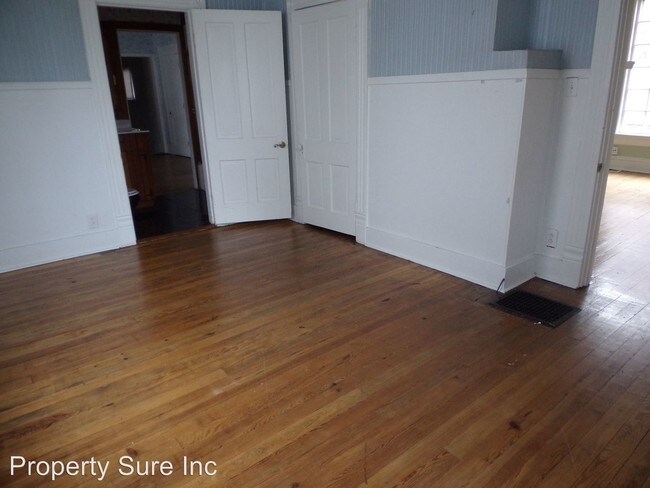 Building Photo - 2 br, 2 bath House - 1022 Lincoln Avenue