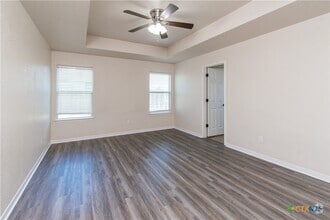 Building Photo - 6501 Alvin Dr
