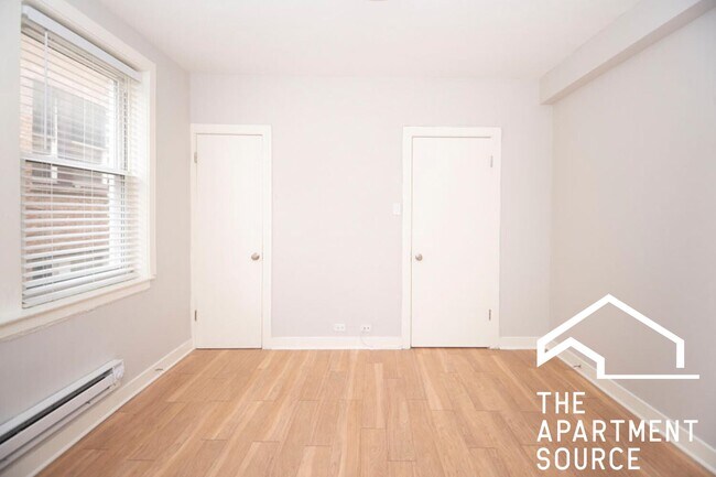 Photo - 511 W Belmont Ave Apartment