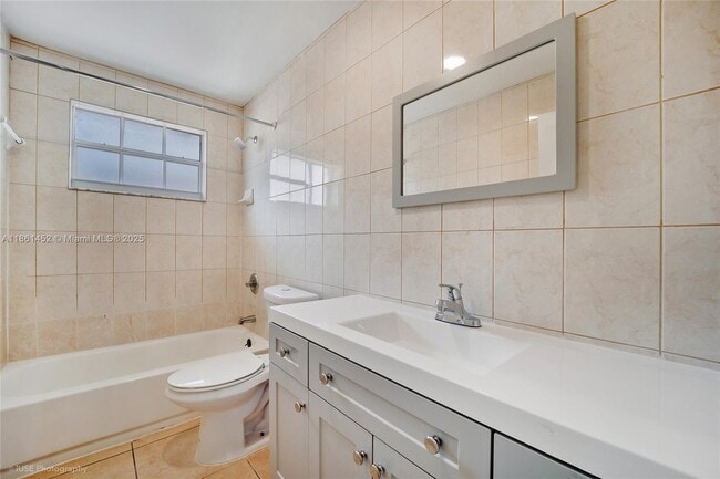 Foto del edificio - 3653 SW 27th St