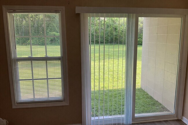 Foto del edificio - 1732 Westhaven Ln