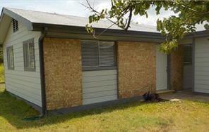 Building Photo - 400 Swanee Dr