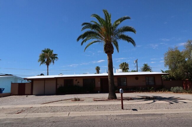 Foto del edificio - 3 Bedroom 2 Bathroom