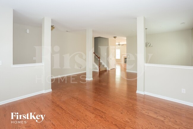 Foto del edificio - 2250 Laurens Dr