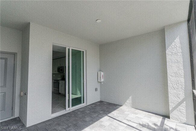 Foto del edificio - 6047 Ellerston Wy