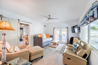 Building Photo - 157 Ocean Dr