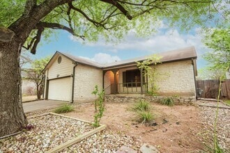 Building Photo - 1006 Minturn Ln