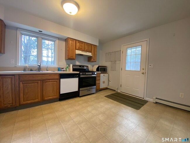 Building Photo - 185 Whitbeck Rd