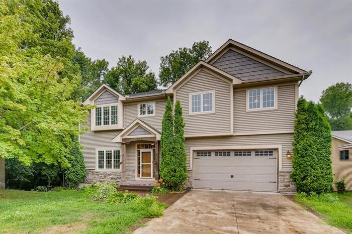Primary Photo - 7355 Old Mill Rd, Centerville, MN, 55038