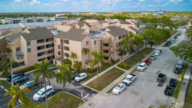 Foto del edificio - 10500 SW 108th Ave