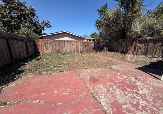 Foto del edificio - 1715 82nd Ave