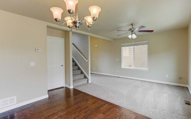 Foto del edificio - 3832 Sierra Glen Pl