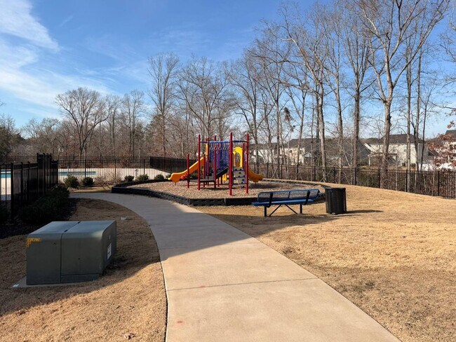 Foto del edificio - 400 Hazy Hls Ln