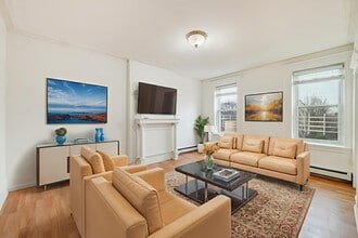 Building Photo - 572 West Side Ave