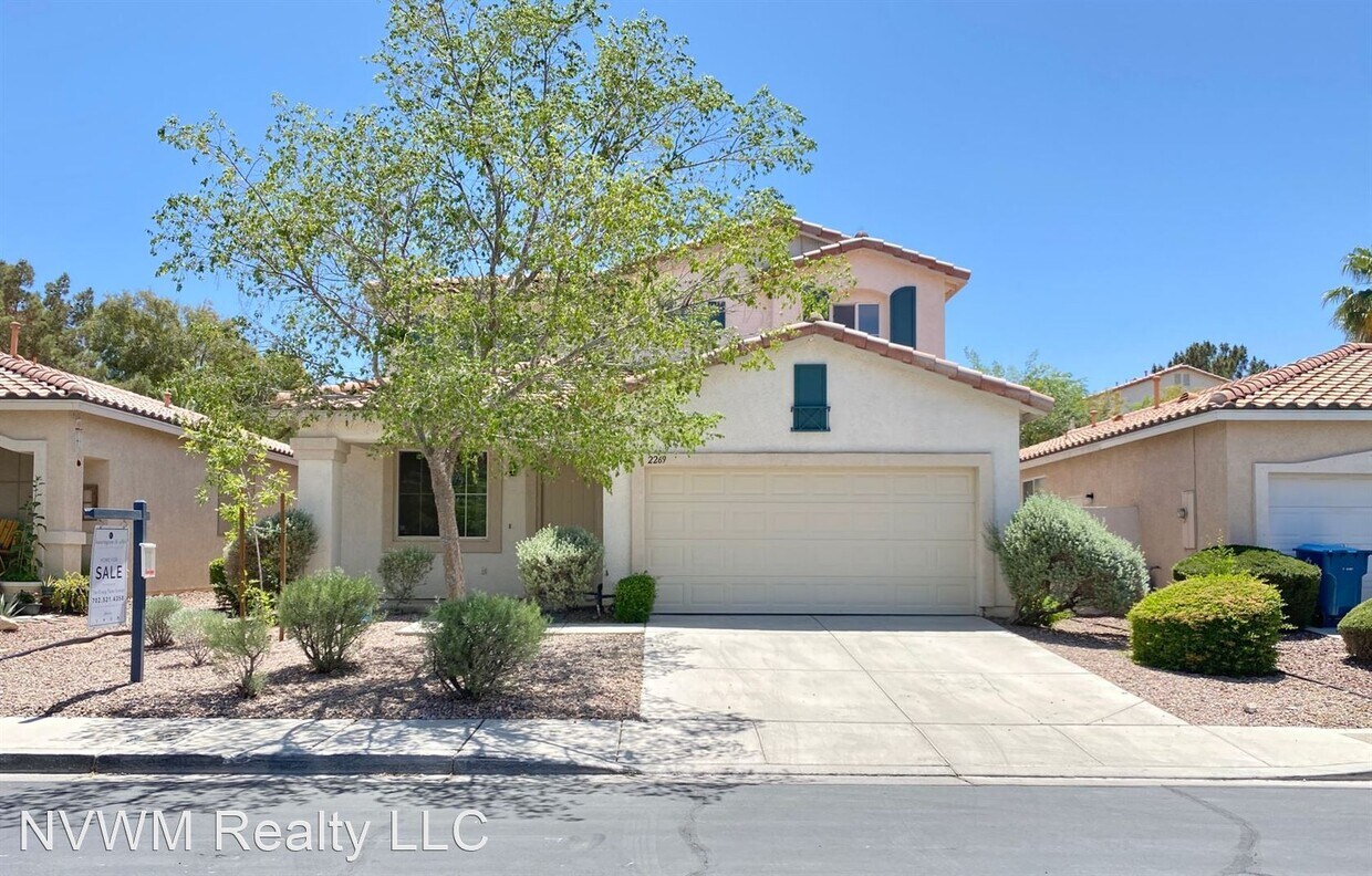 Foto principal - 4 br, 2.5 bath House - 2269 Surrey Meadows...