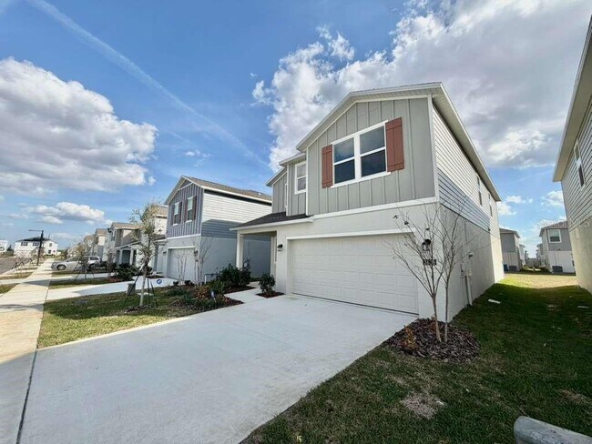 Building Photo - 3638 Hardman Dr