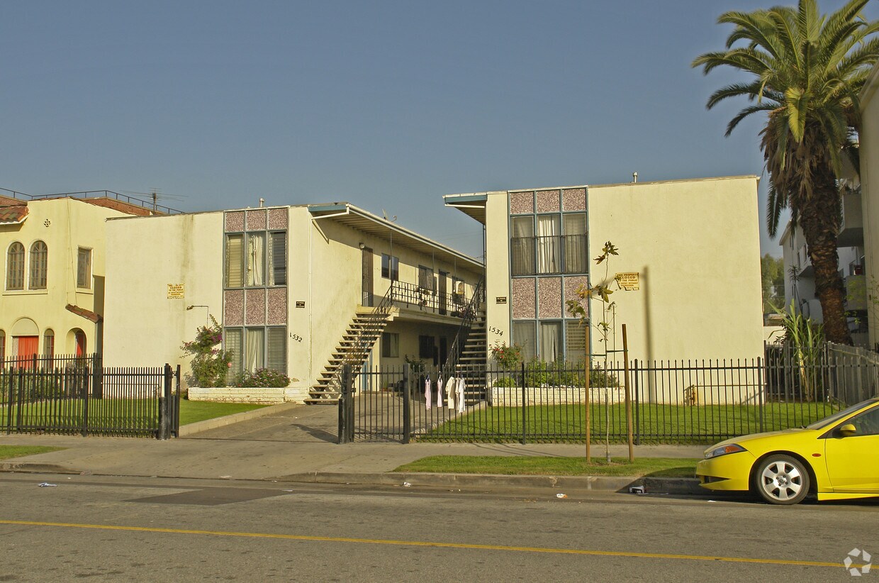 Foto del edificio - 1532-1534 S Wilton Pl