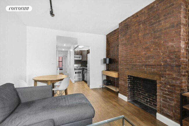 Foto del edificio - 237 E 24th St