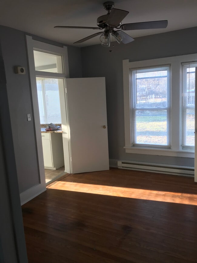 Building Photo - 734 Polk St