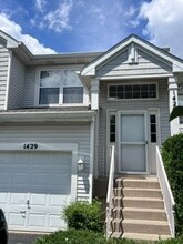 Building Photo - 1429 Meadowsedge Ln