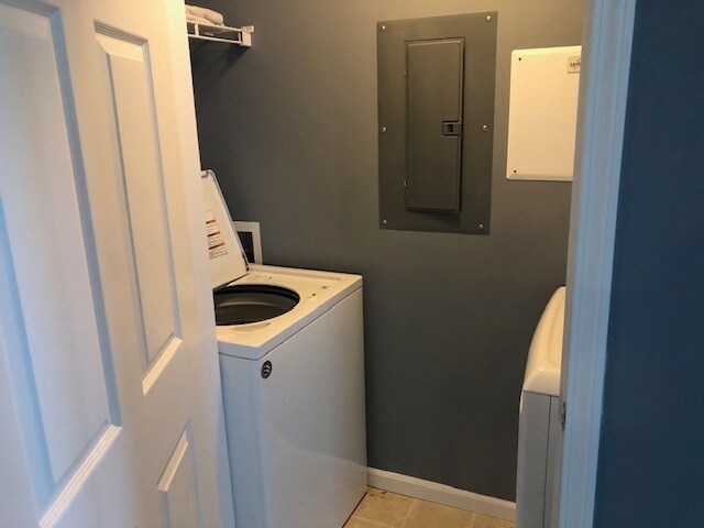 Washer and dryer in your unit - 911 Carom Cir