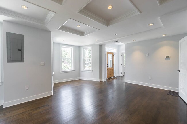 Building Photo - 800 Crittenden St NW