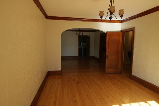 Foto del edificio - 2728-28A-30 W Mckinley